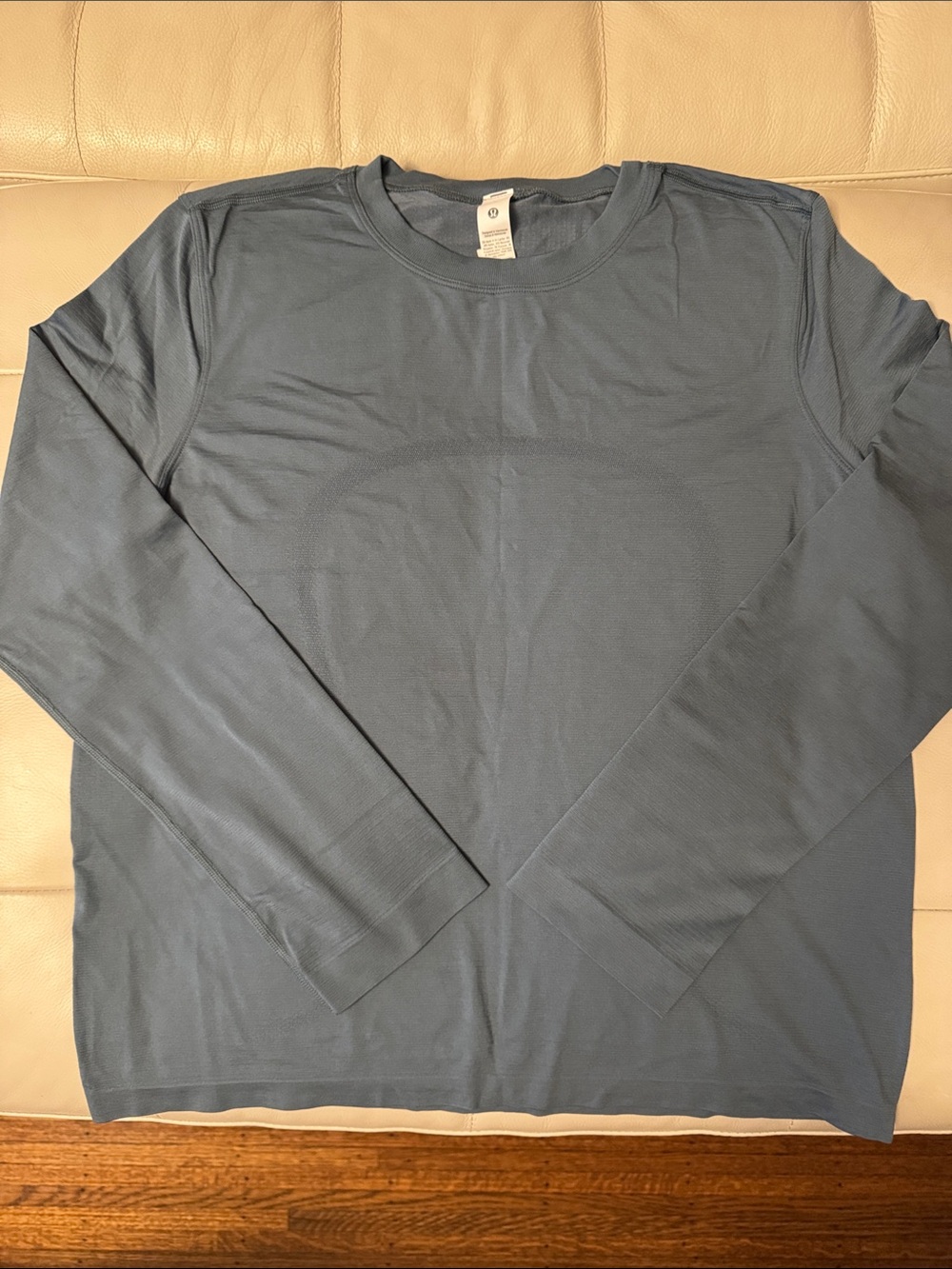 MWOT Lululemon swiftly relaxed long sleeve shirt hip length updated fit